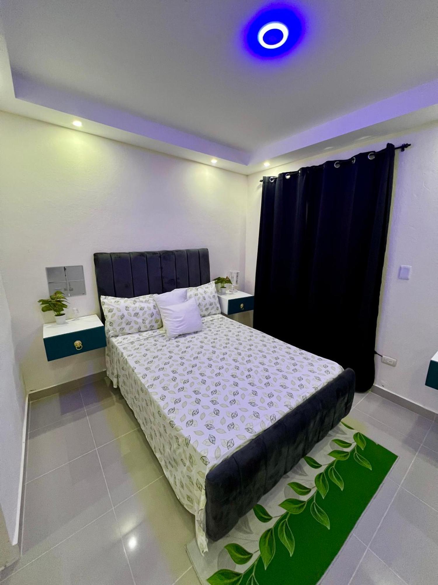 Hotel Mi Dulce Amanecer Pyr Нагуа Екстериор снимка