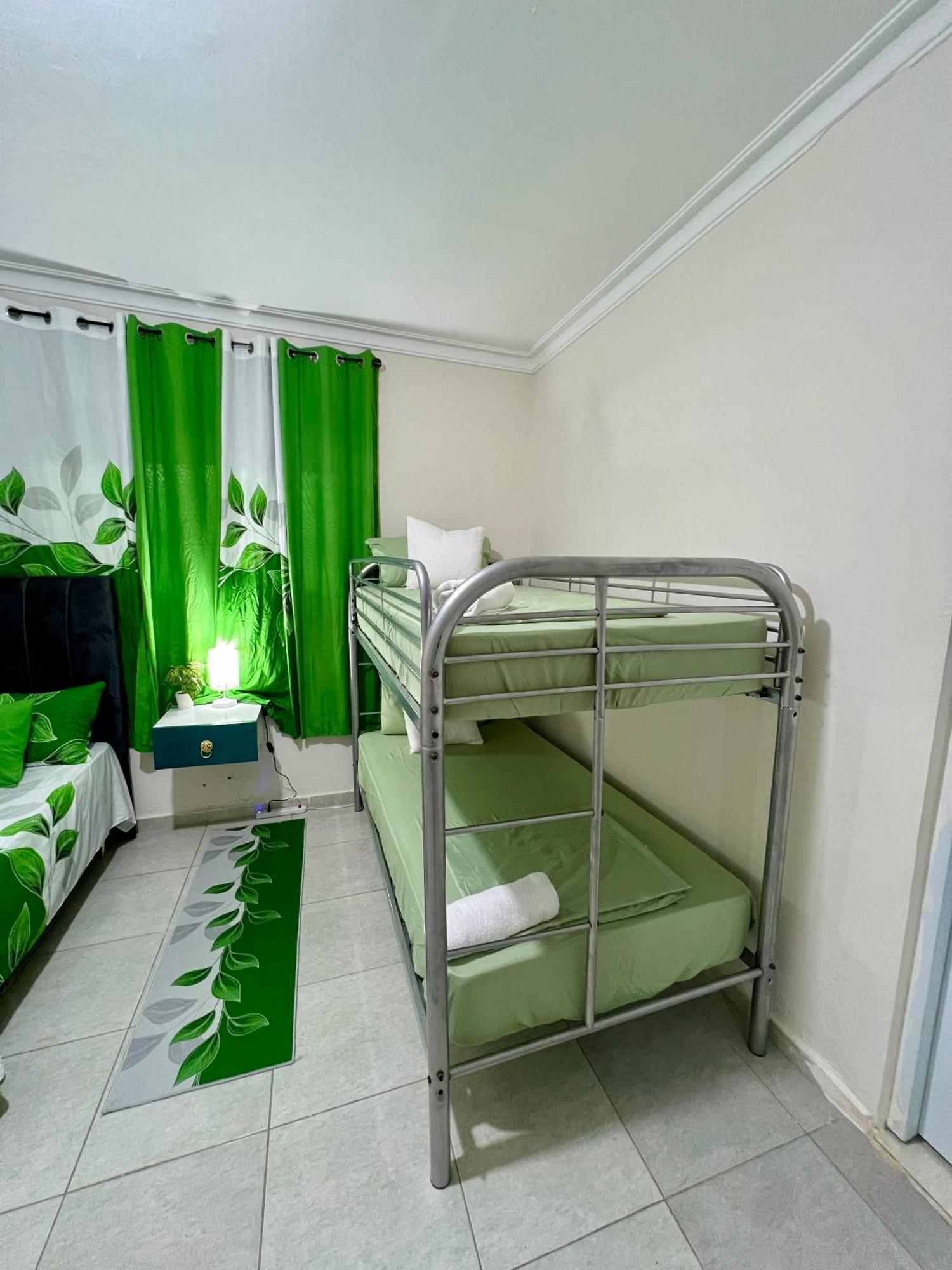 Hotel Mi Dulce Amanecer Pyr Нагуа Екстериор снимка