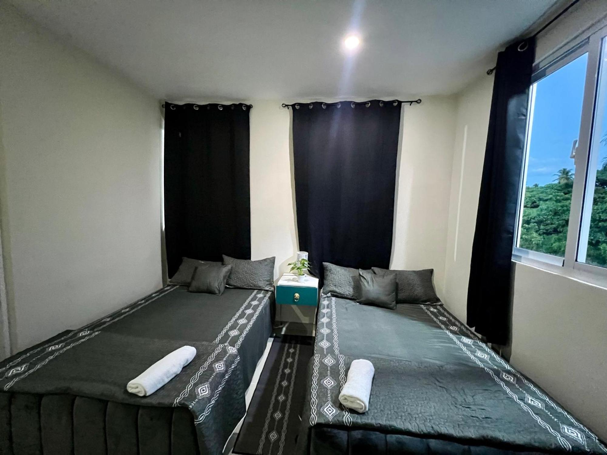 Hotel Mi Dulce Amanecer Pyr Нагуа Екстериор снимка