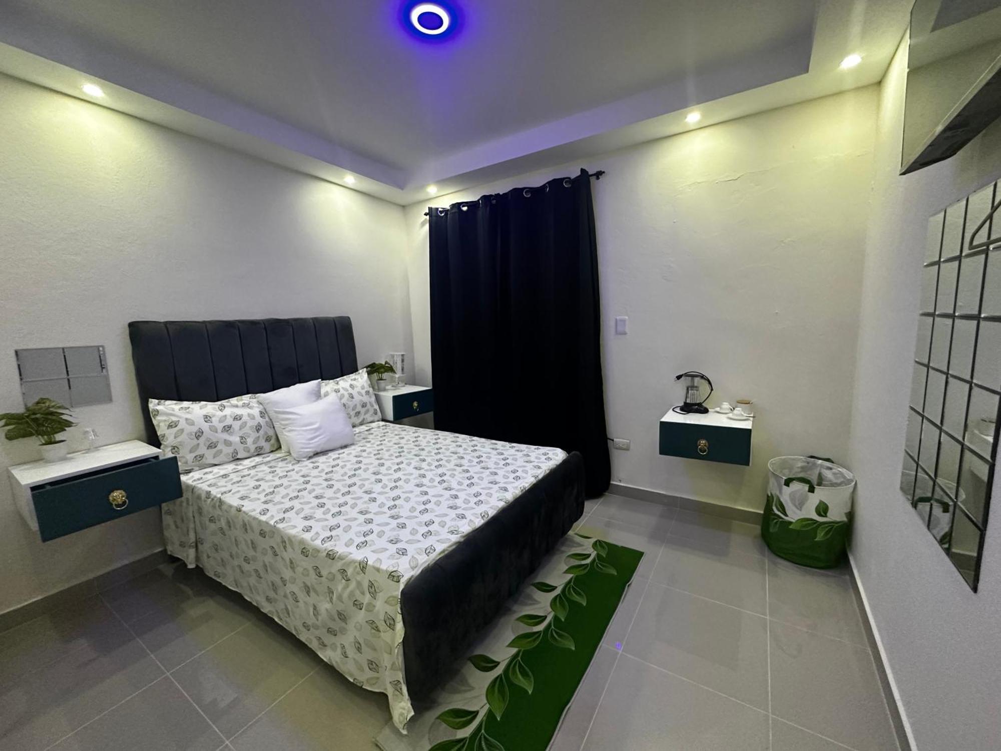 Hotel Mi Dulce Amanecer Pyr Нагуа Екстериор снимка