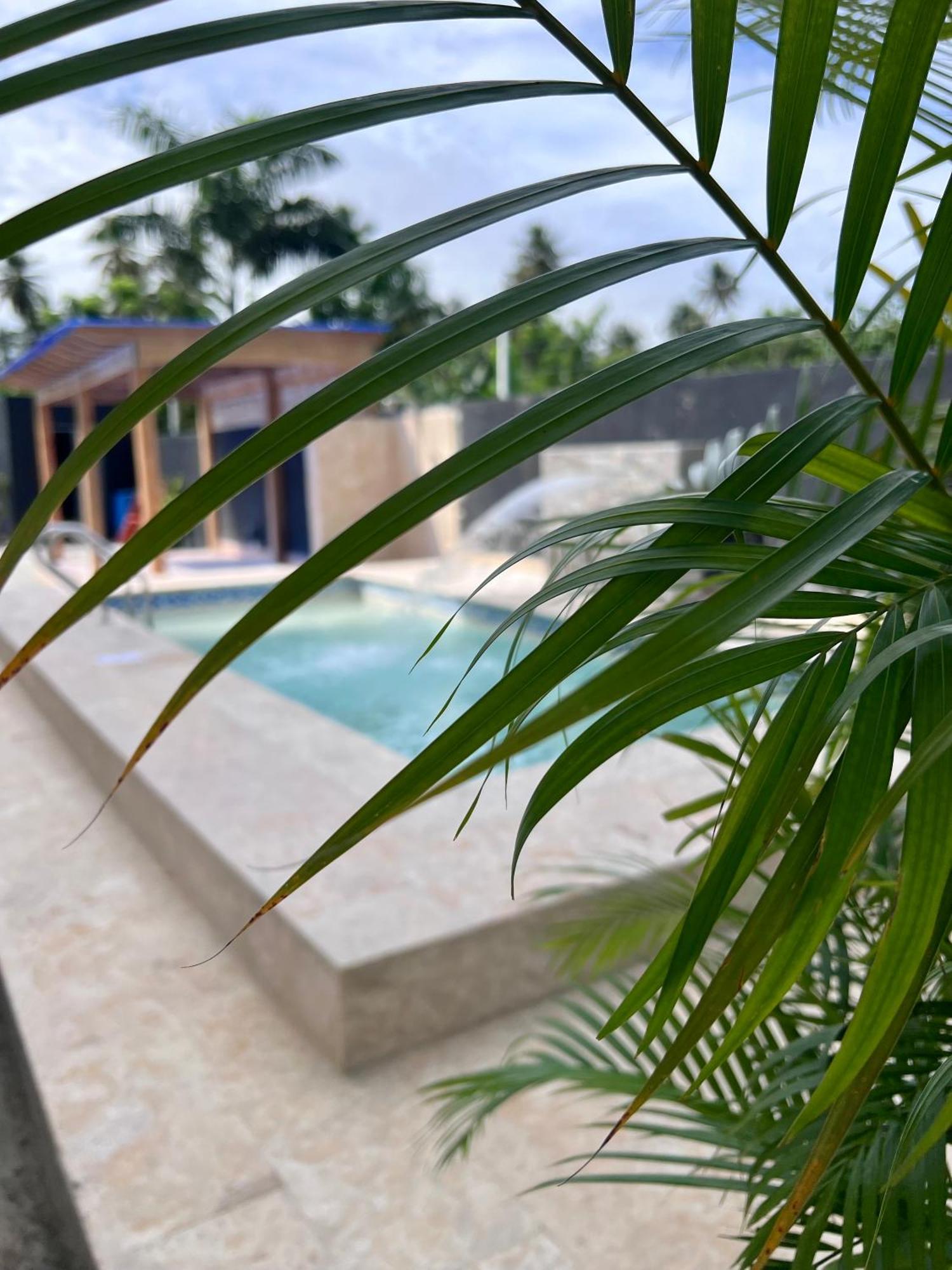 Hotel Mi Dulce Amanecer Pyr Нагуа Екстериор снимка