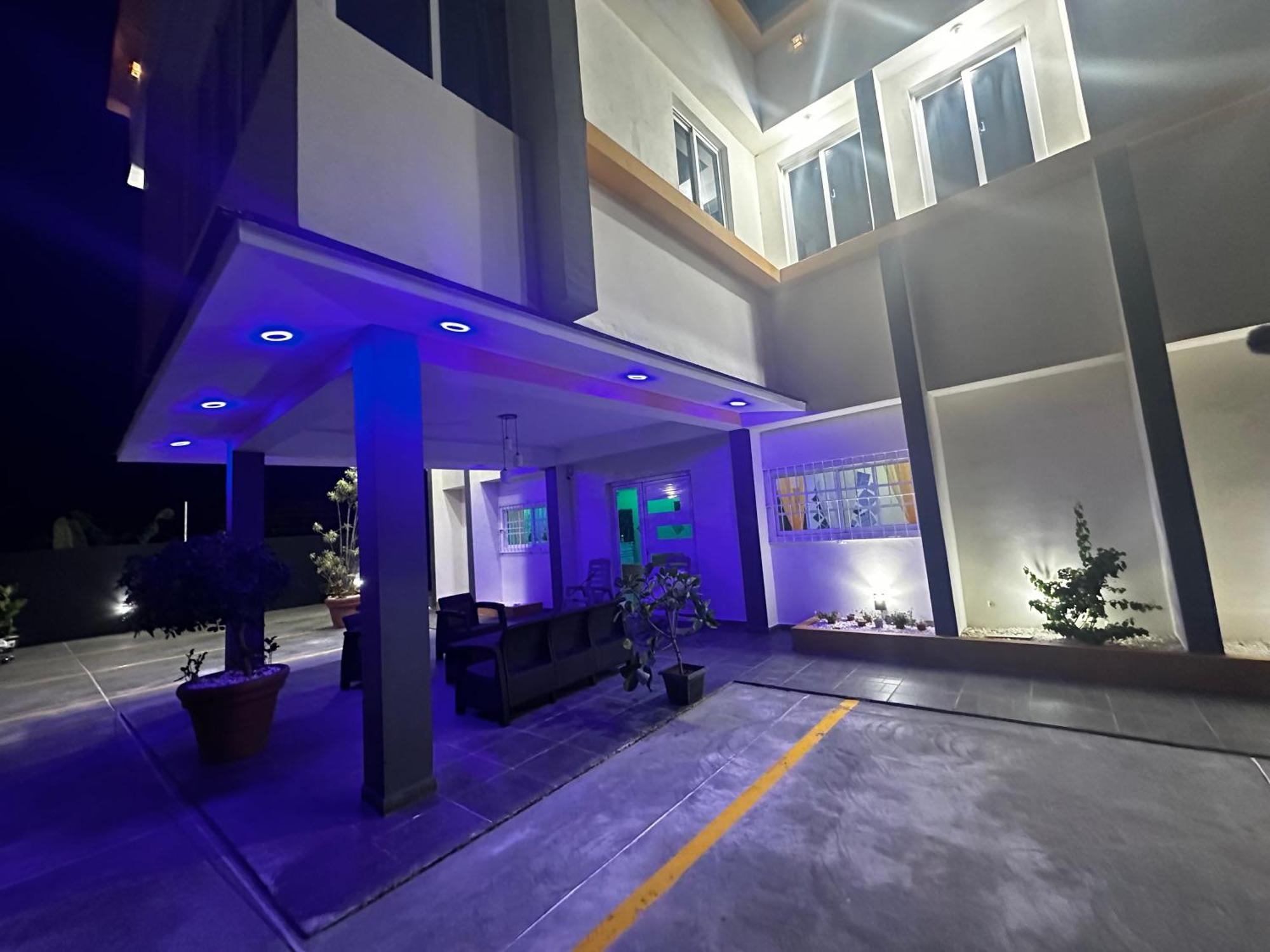 Hotel Mi Dulce Amanecer Pyr Нагуа Екстериор снимка