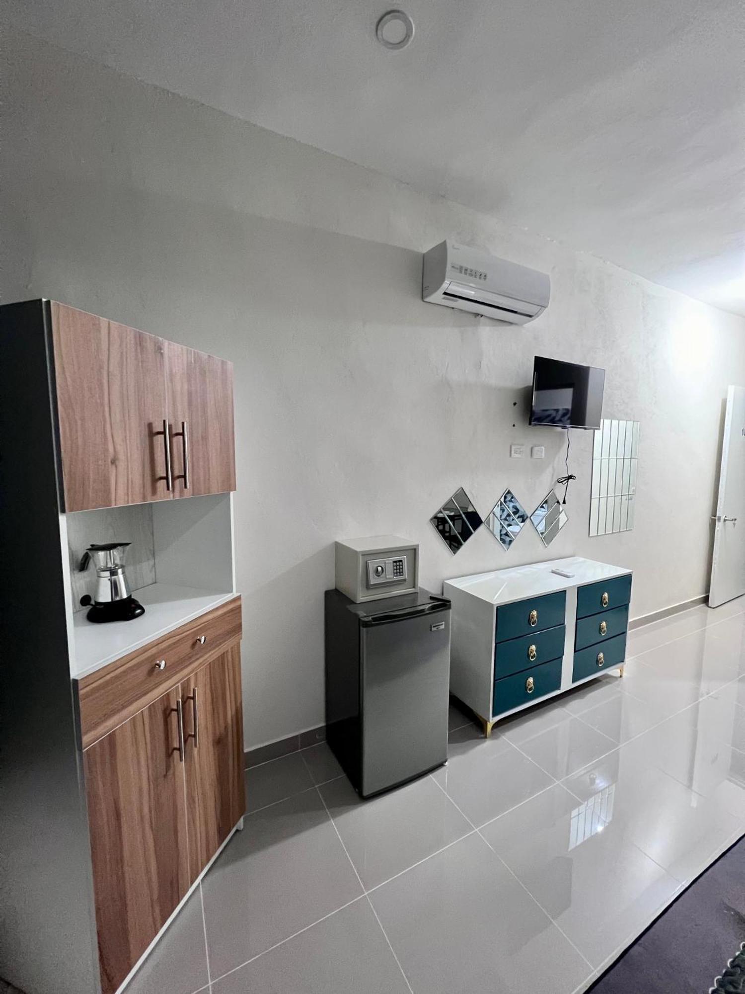 Hotel Mi Dulce Amanecer Pyr Нагуа Екстериор снимка